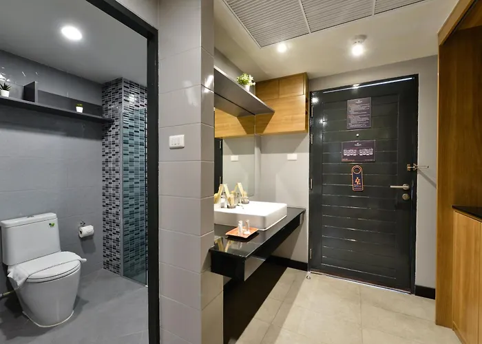Raweewan Hotel 3*
