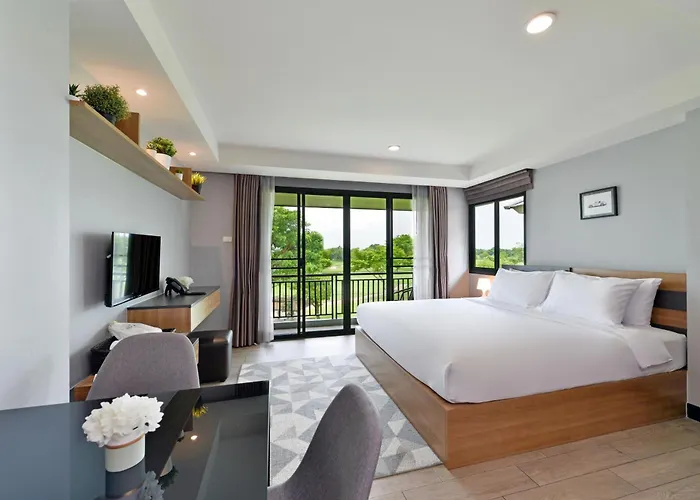 Hotel Raweewan 3*